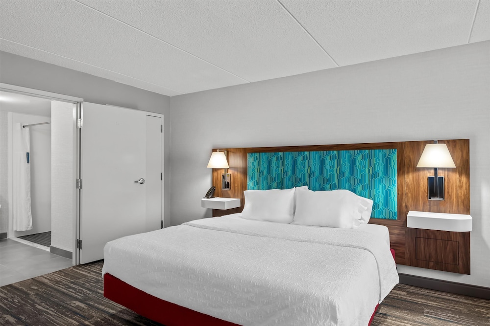 Hampton Inn & Suites Richmond Virginia Center - photo 7