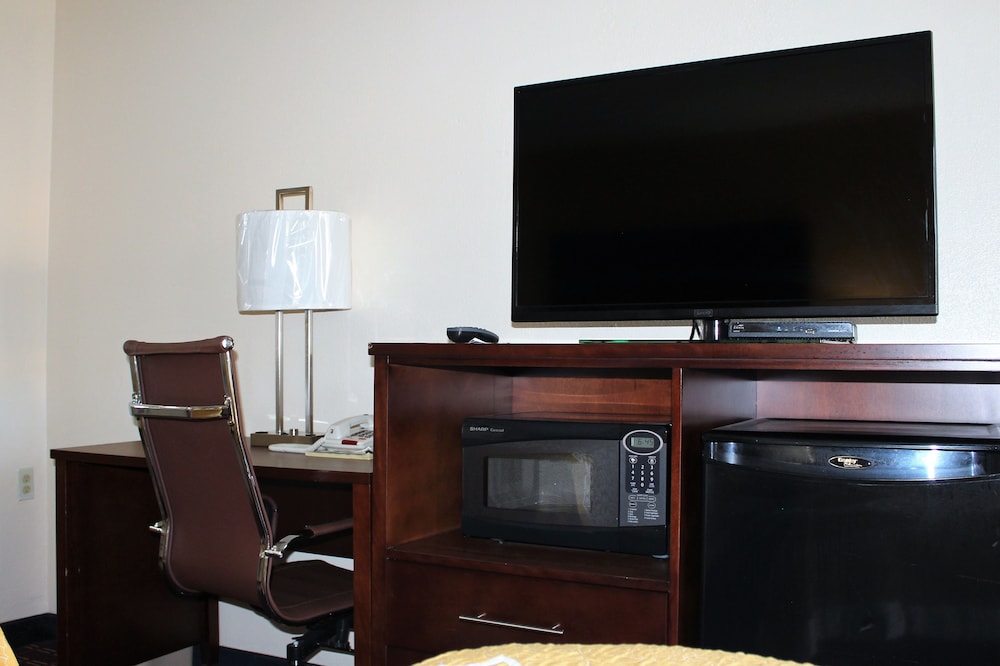 Bluegrass Inn - photo 19
