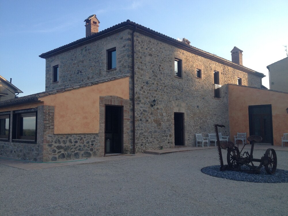 Podere Del Papa — Castel Viscardo