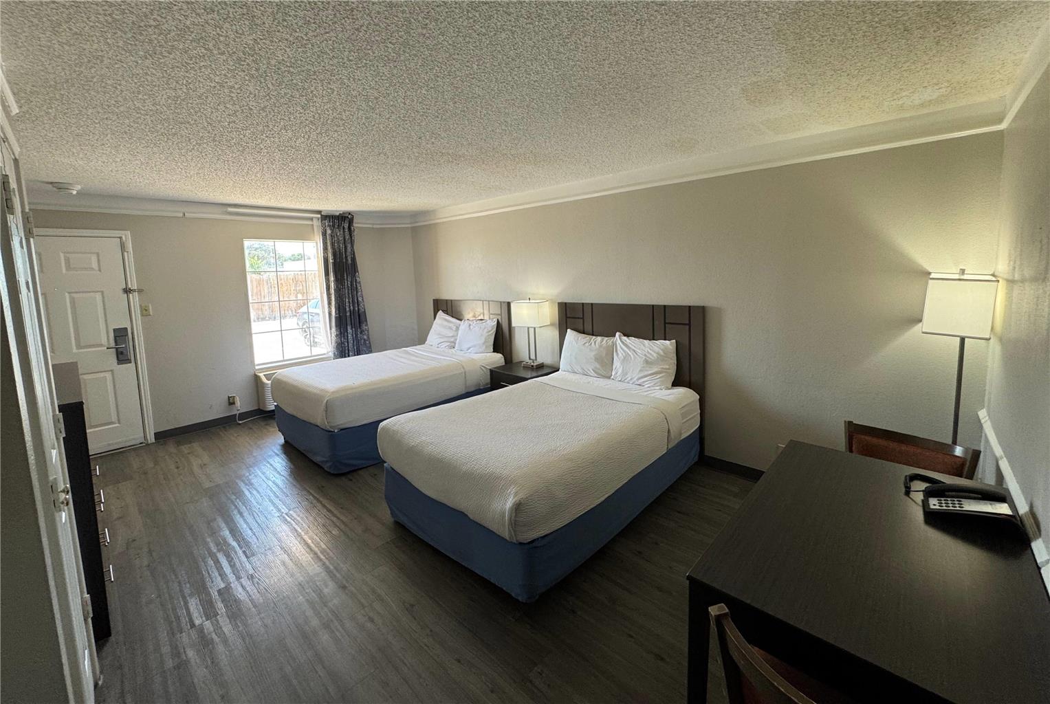 Days Inn by Wyndham Georgetown - photo 23