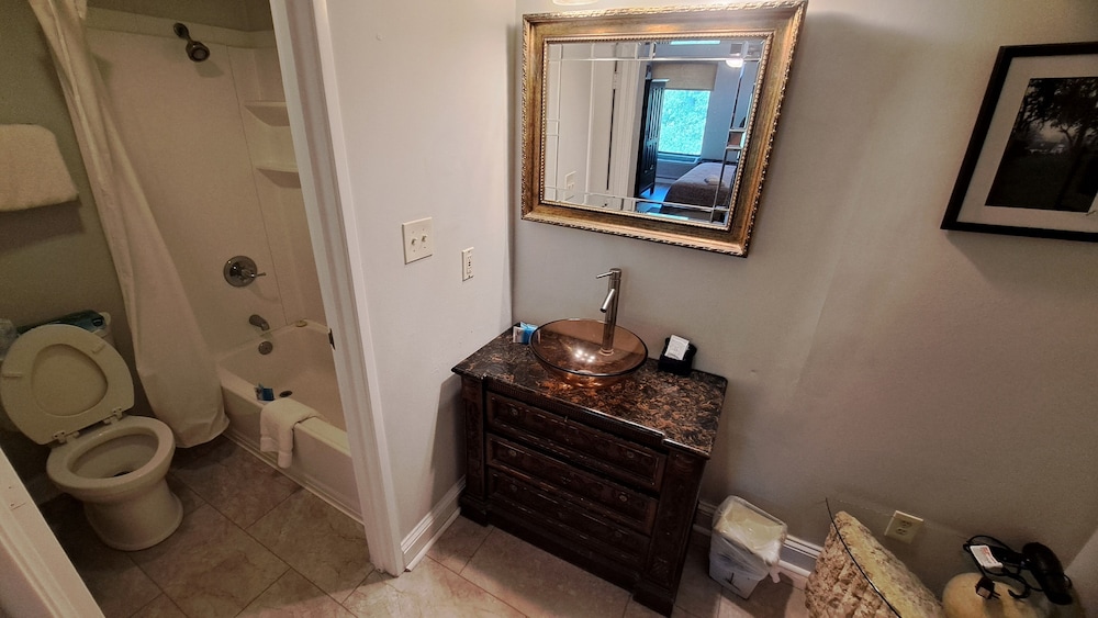 Saint Simons Inn by the Lighthouse - photo 164