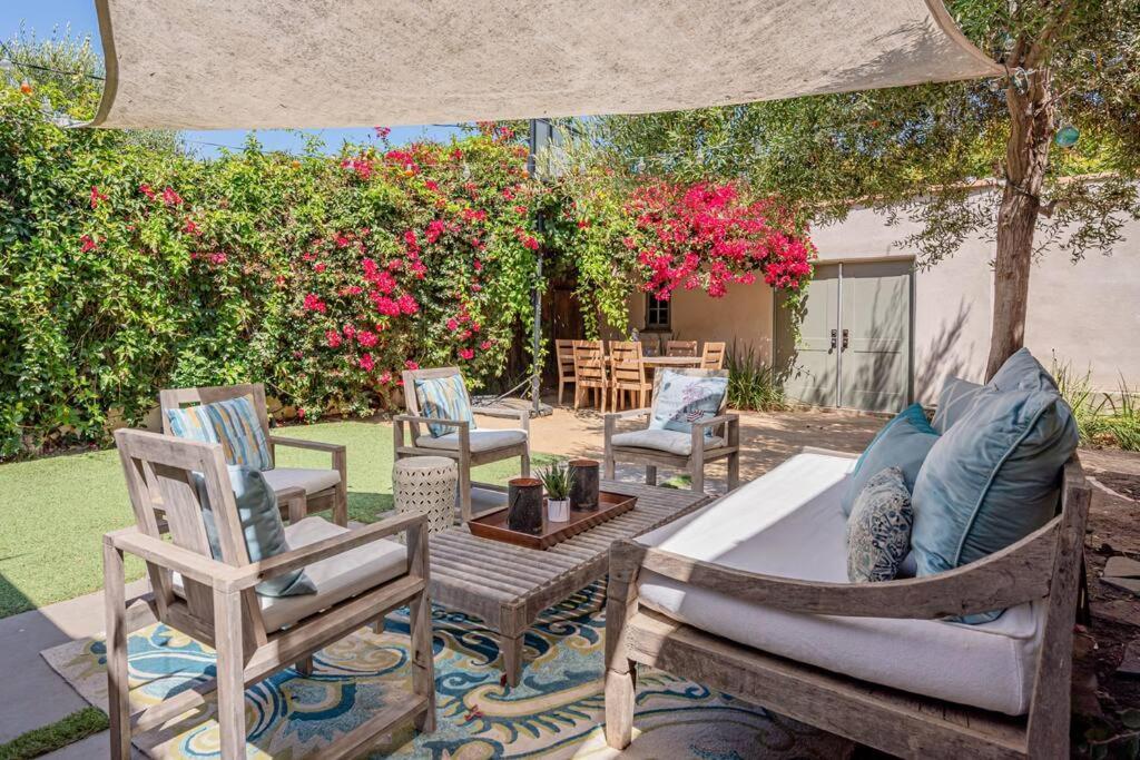 Secluded 4BR Spanish Oasis in the Heart of LA — 4-Star Luxury Hotel in Los Angeles, United States