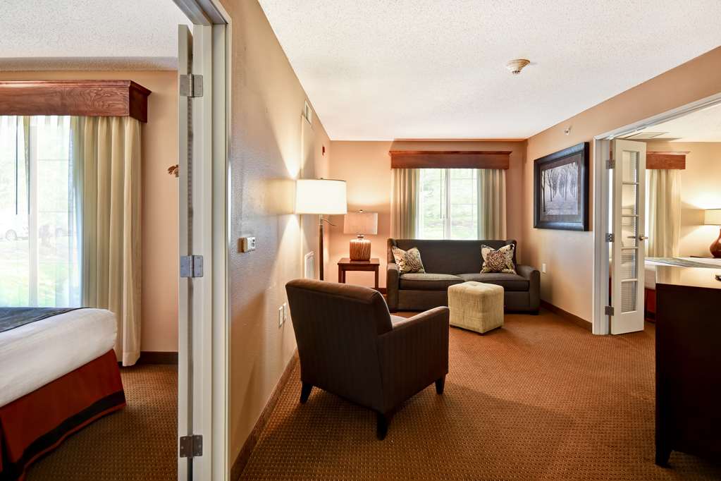 GrandStay Hotel & Suites - photo 18