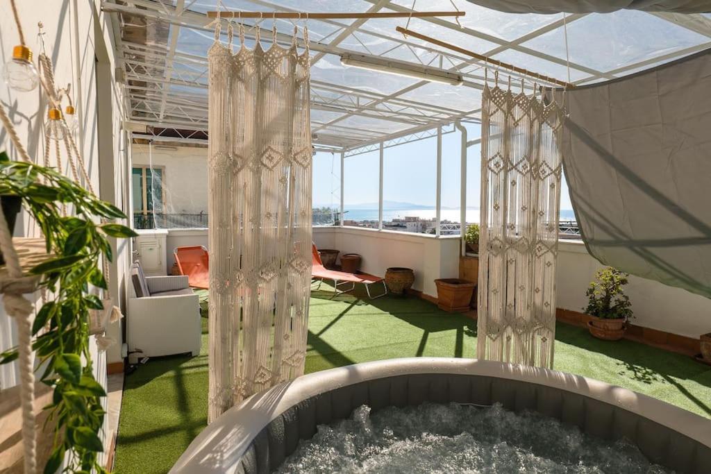 Attico Fronte Mare Centro — 4-Star Luxury Hotel in Salerno, Italy
