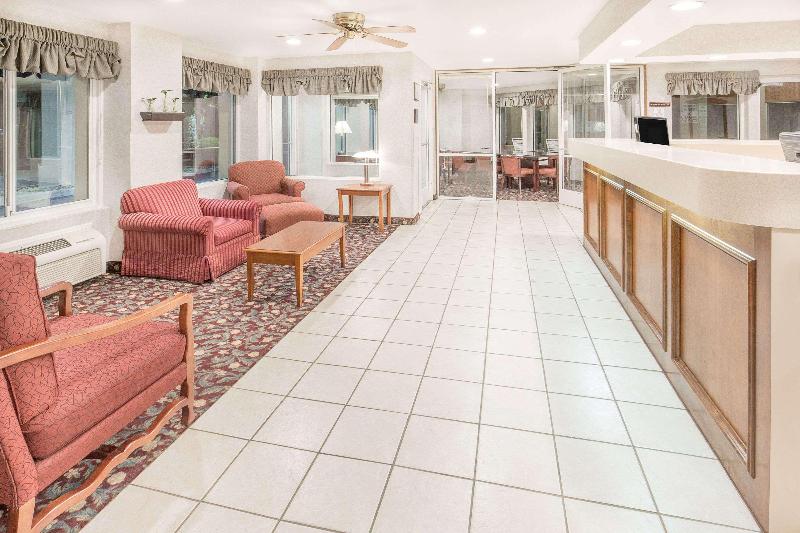 Quality Inn & Suites Willows - photo 4