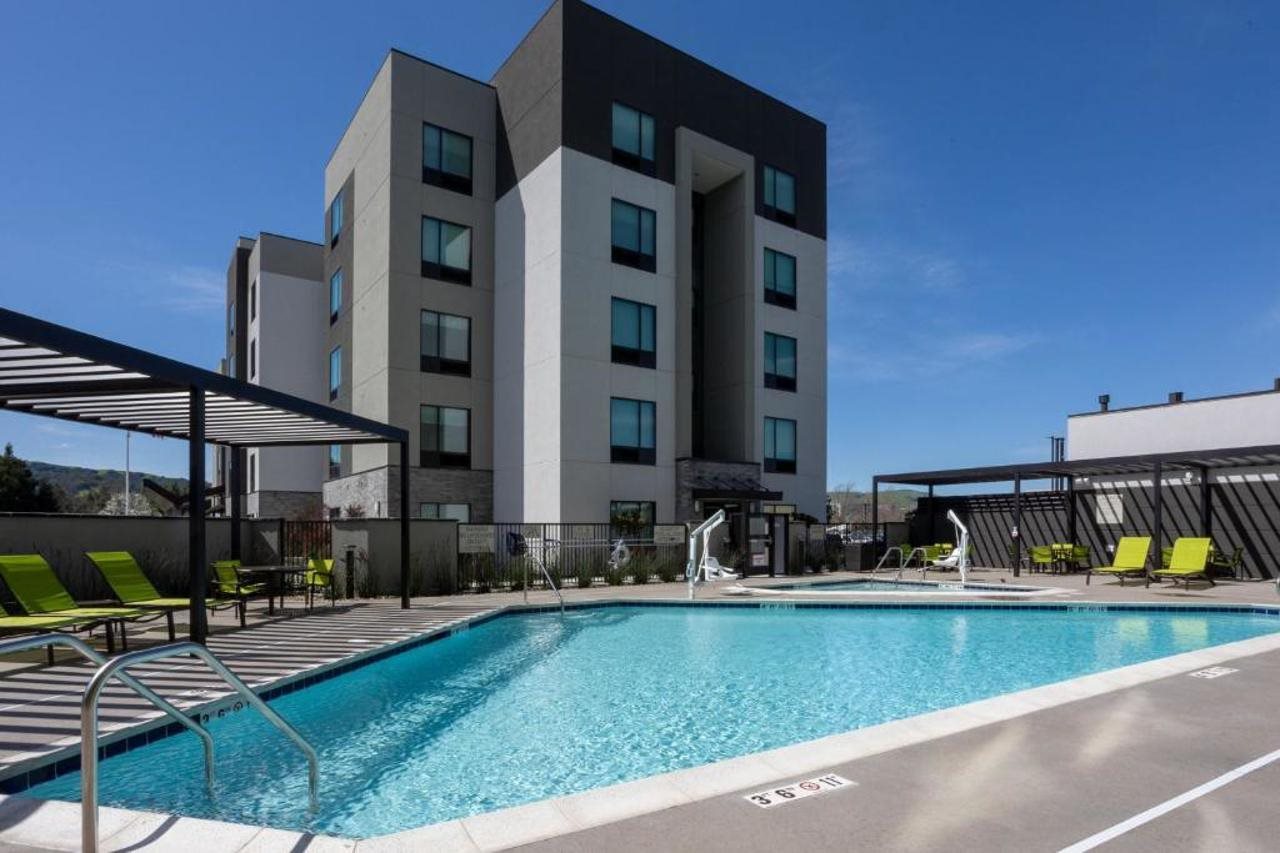 TownePlace Suites by Marriott Pleasanton - photo 3
