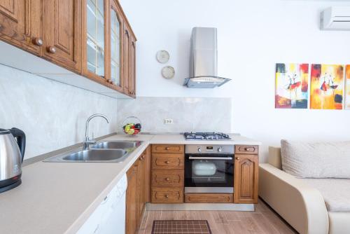 K&L Central Apartments