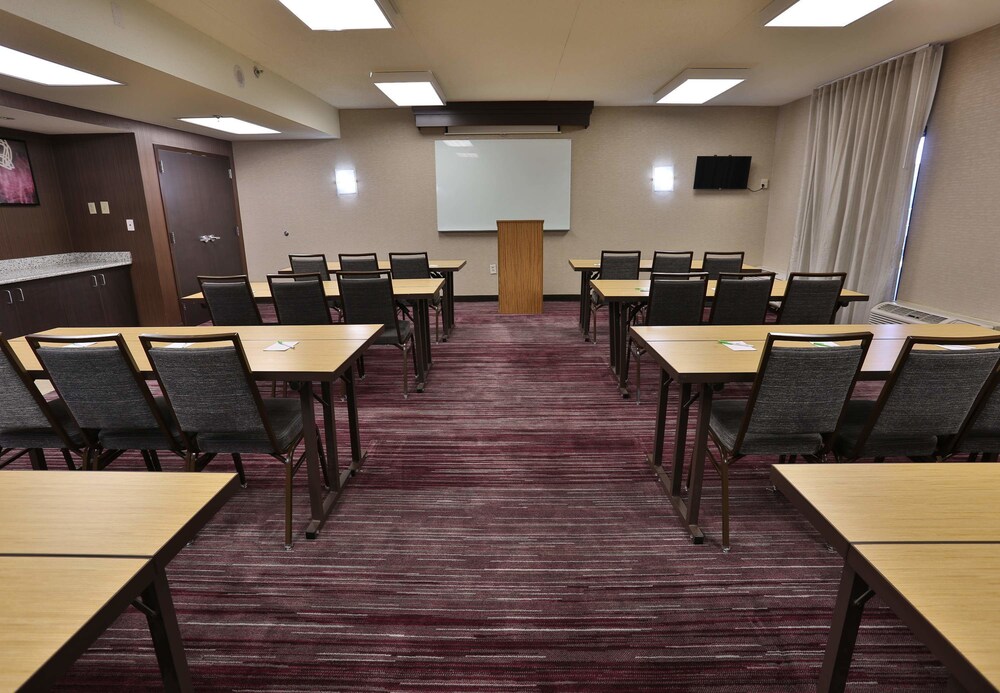 Hotel Preston by IHG - photo 36