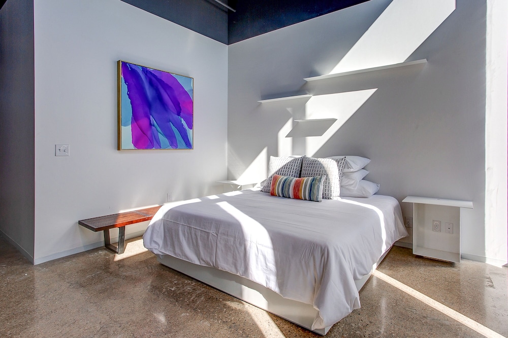 Hotel Revel - photo 11