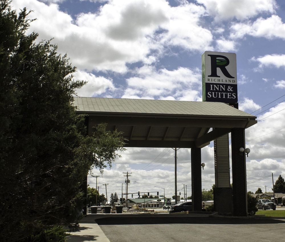 Richland Inn And Suites — Sidney