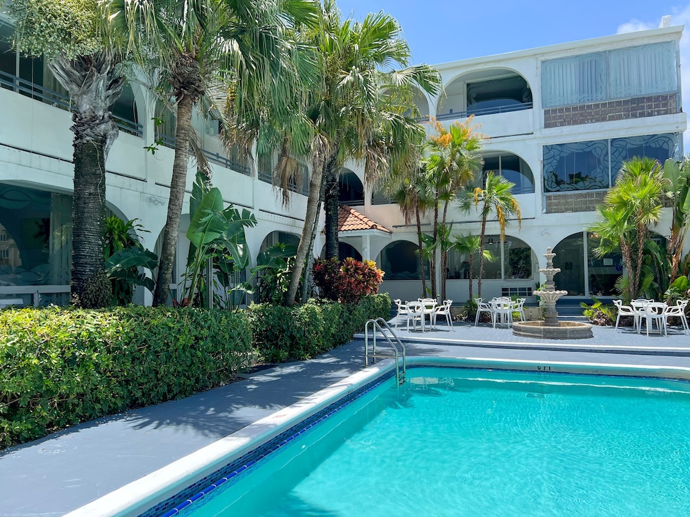 TropiRock A North Beach Village Resort Hotel - photo 35