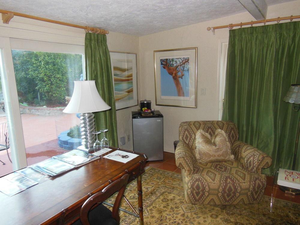 The SunCatcher Fine Country Inn - photo 4