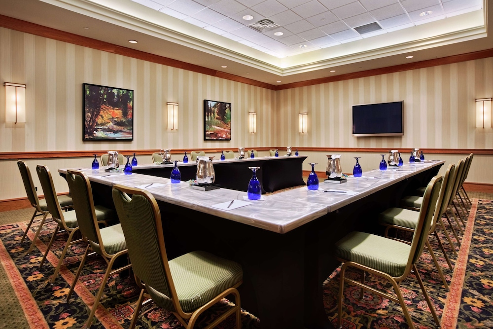 Hilton Chicago Oak Brook Suites - photo 36