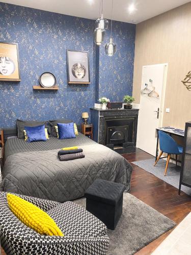 Studio Chic & Romantique — hotel in Caluire-Et-Cuire