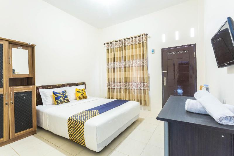 Spot On 1894 Khanida in Mataram, Indonesia