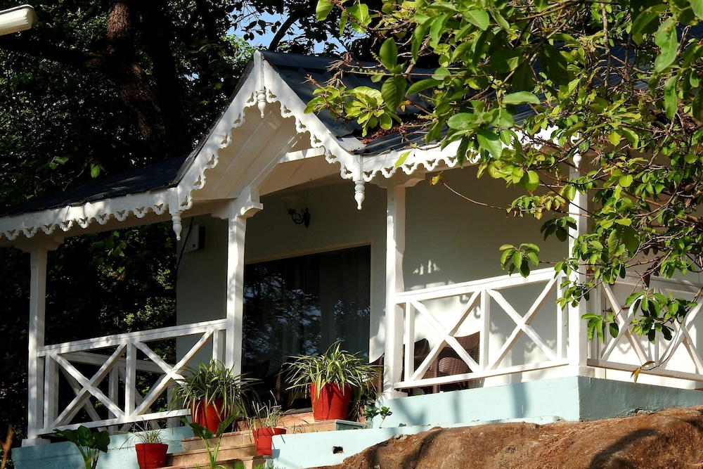 Greendale Resort — Pachmarhi — photo 5
