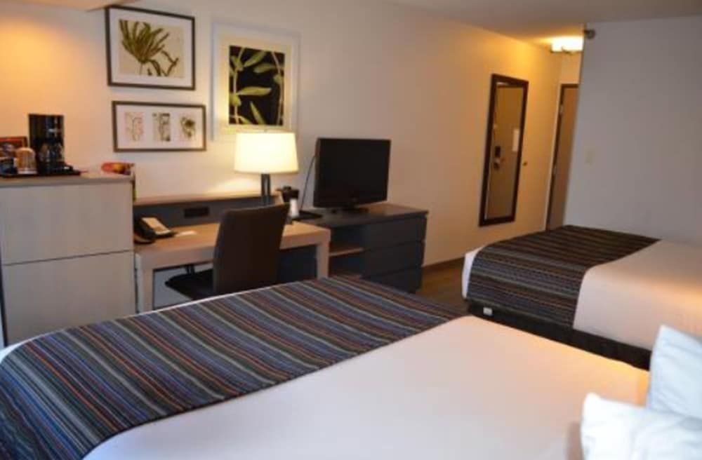 Country Inn & Suites by Radisson Frederick MD - photo 4
