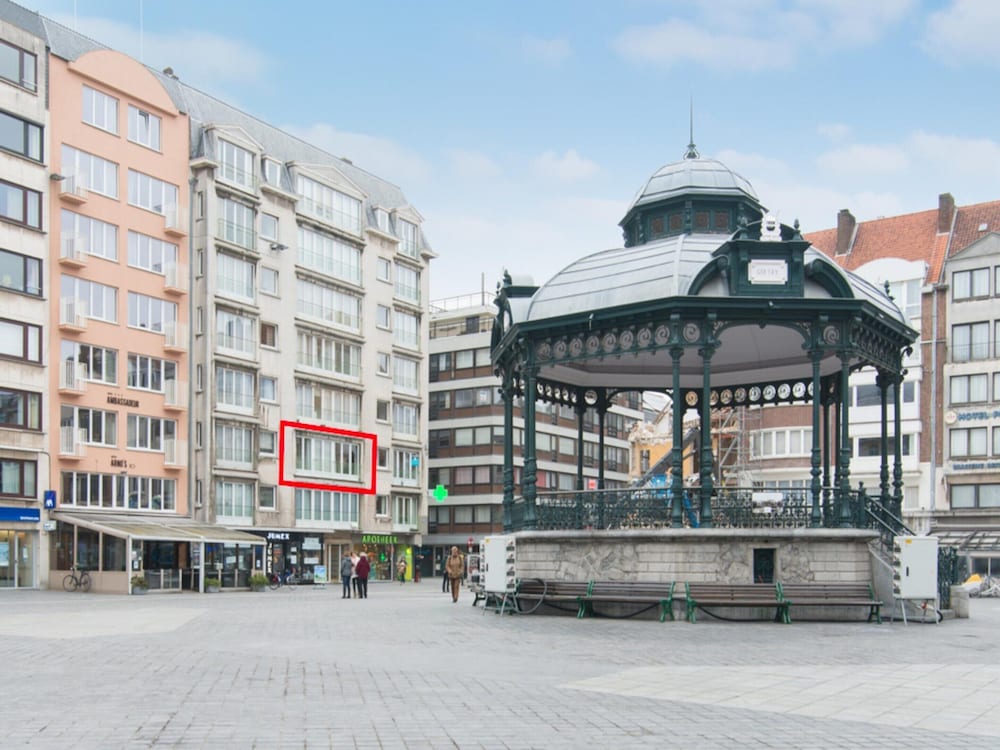 Cozy Apartment Near the Beach — 4-Star Luxury Hotel in Ostend, Belgium