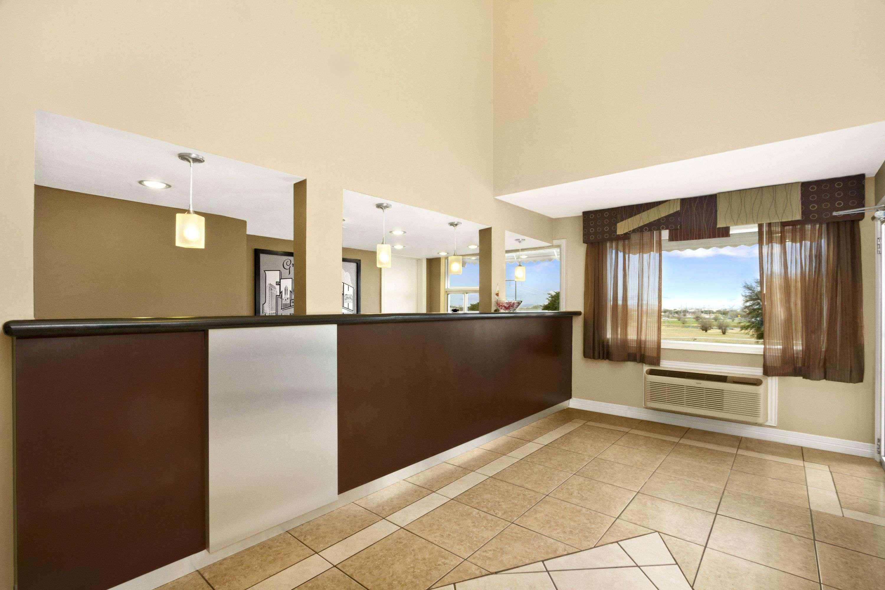 Super 8 by Wyndham Fort Worth TX - photo 19