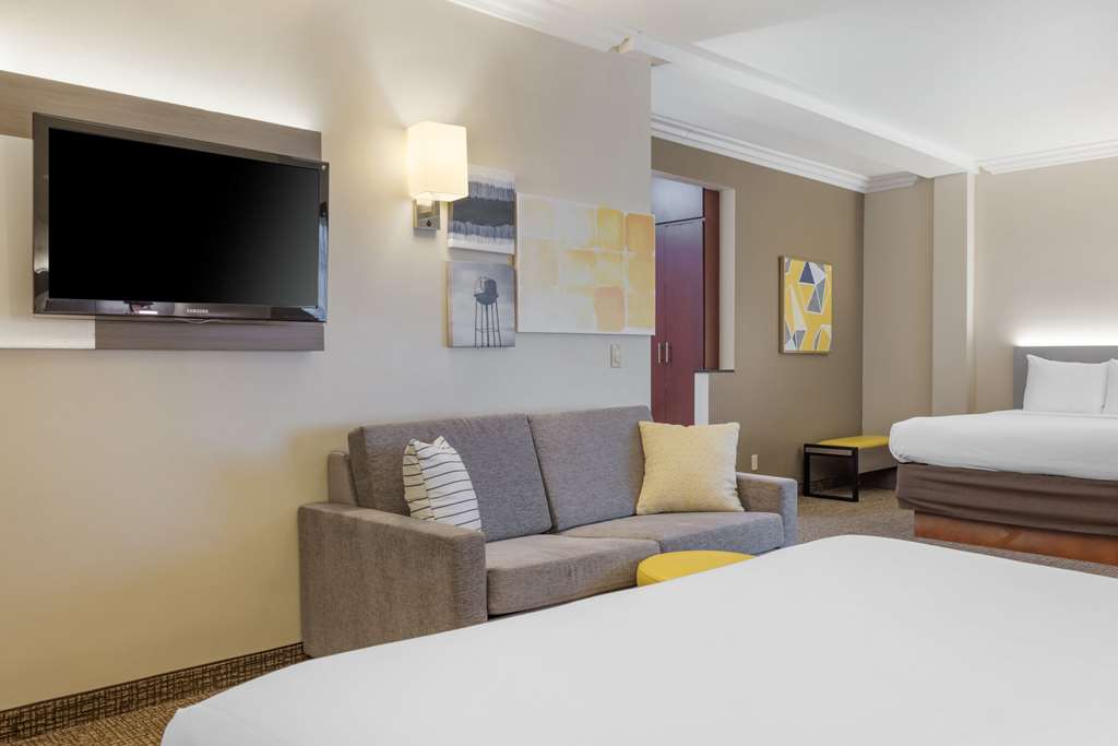 Comfort Suites Oceanside Camp Pendleton Area - photo 39