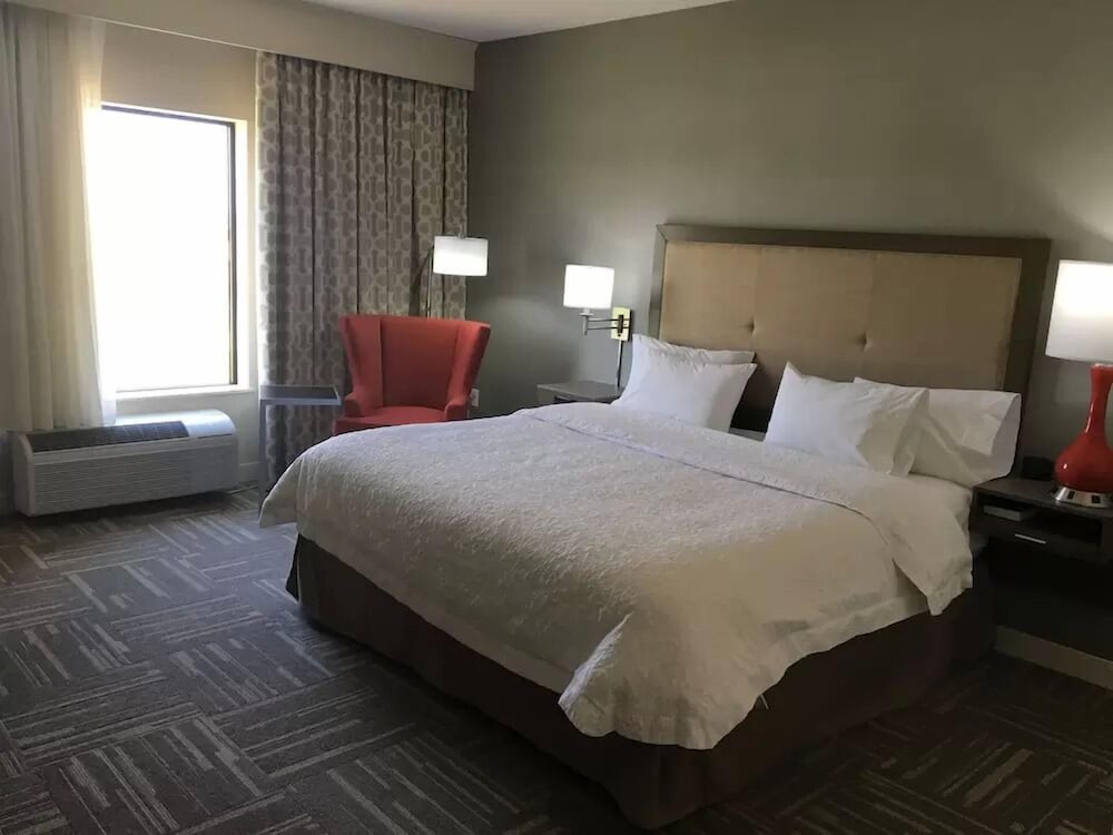 Hampton Inn McPherson - photo 11