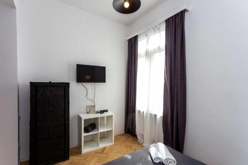Super Stylish and Spacious 3 Seperated Apartments For 6 people