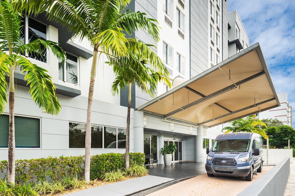 SpringHill Suites by Marriott Miami Downtown Medical Center - photo 30