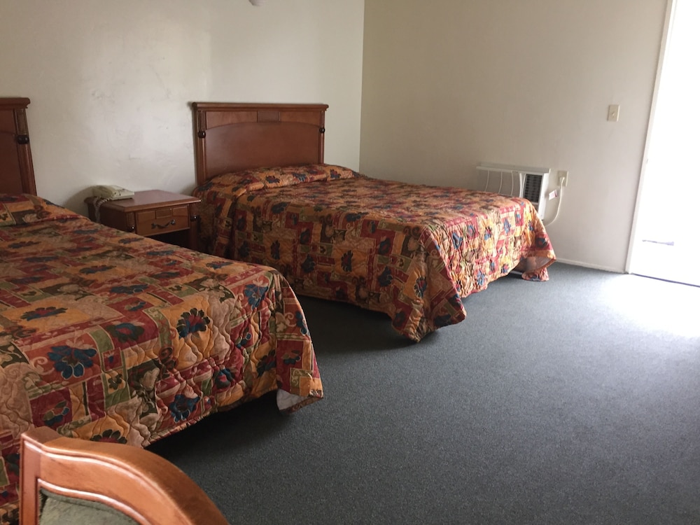 Golden Hills Motel — hotel in Tehachapi