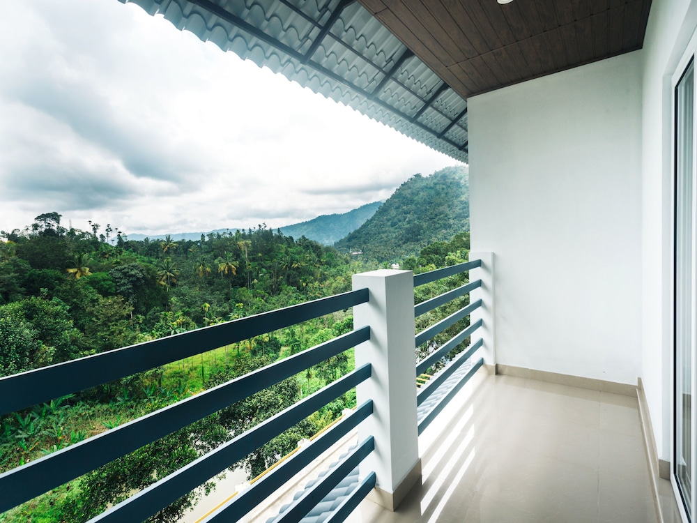Misty Garden Resorts — Munnar — photo 4
