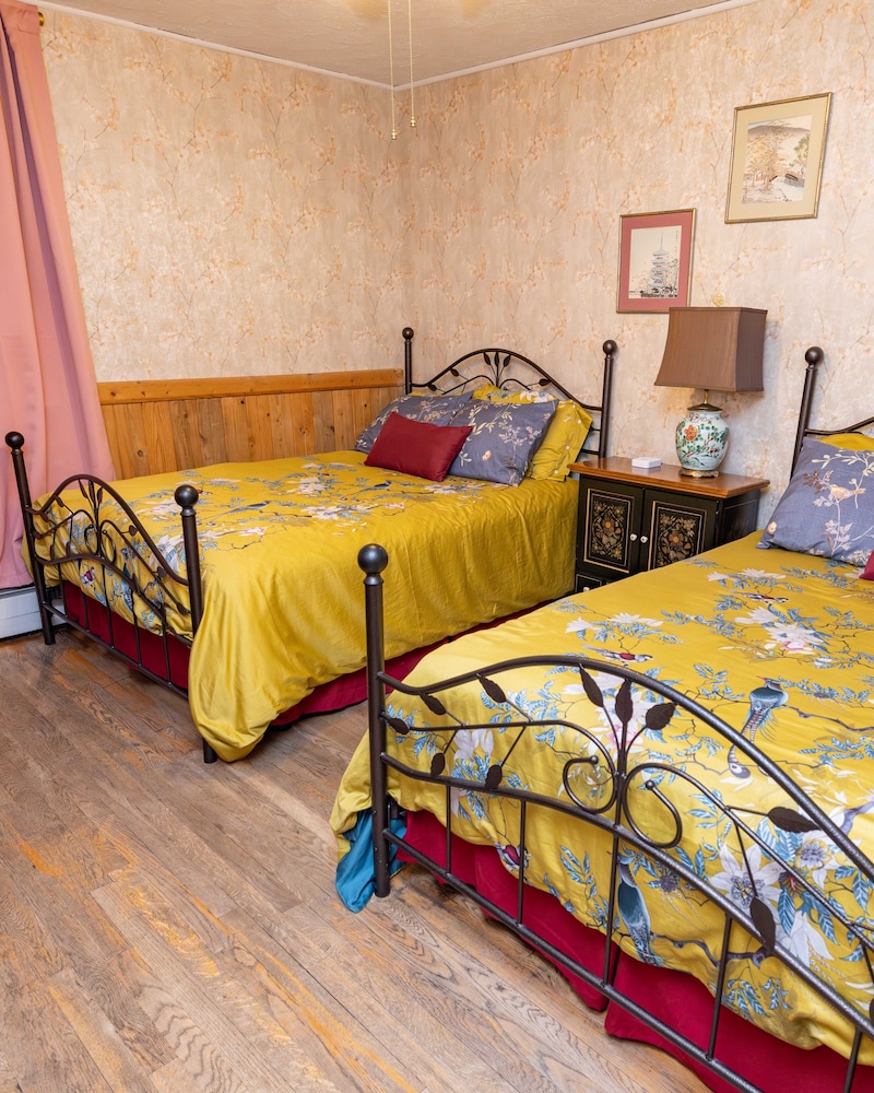 The Hand Hotel Bed & Breakfast - photo 26
