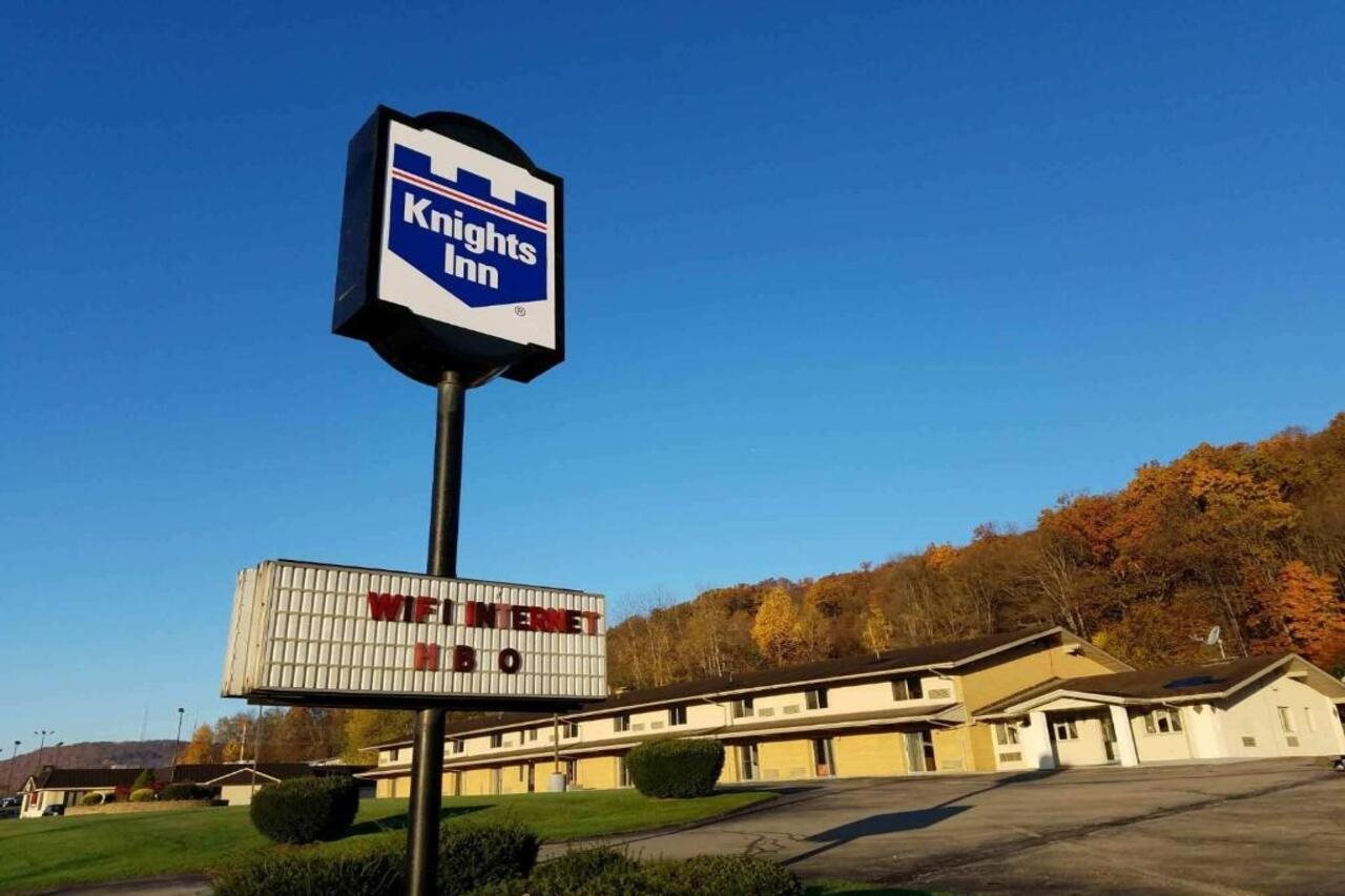 Knights Inn Franklin PA - photo 2