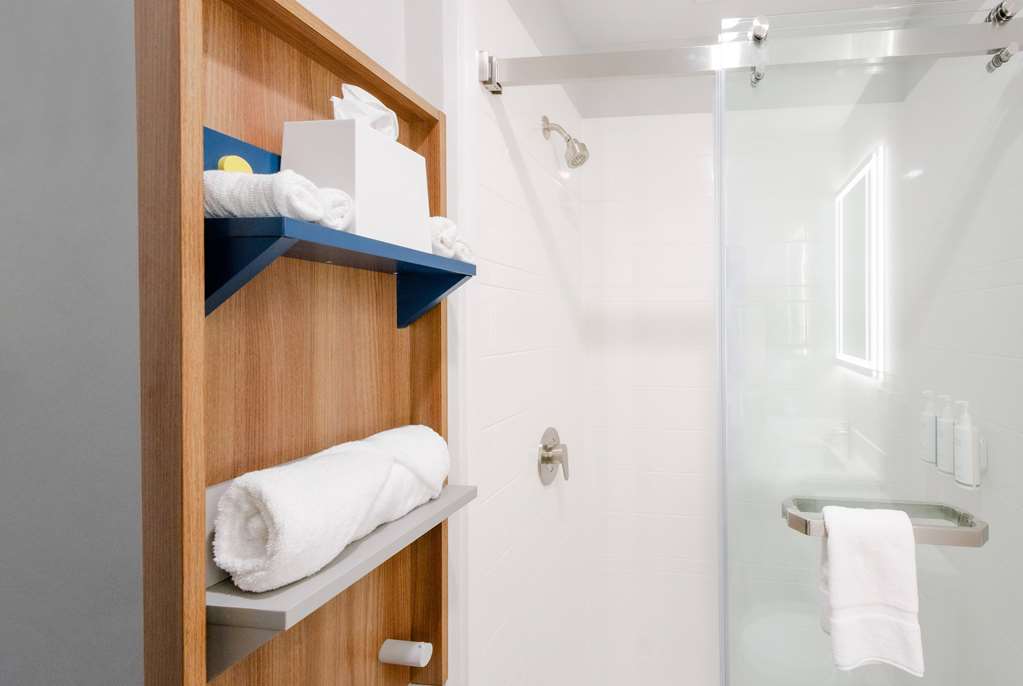 Microtel Inn & Suites by Wyndham Springville - photo 28
