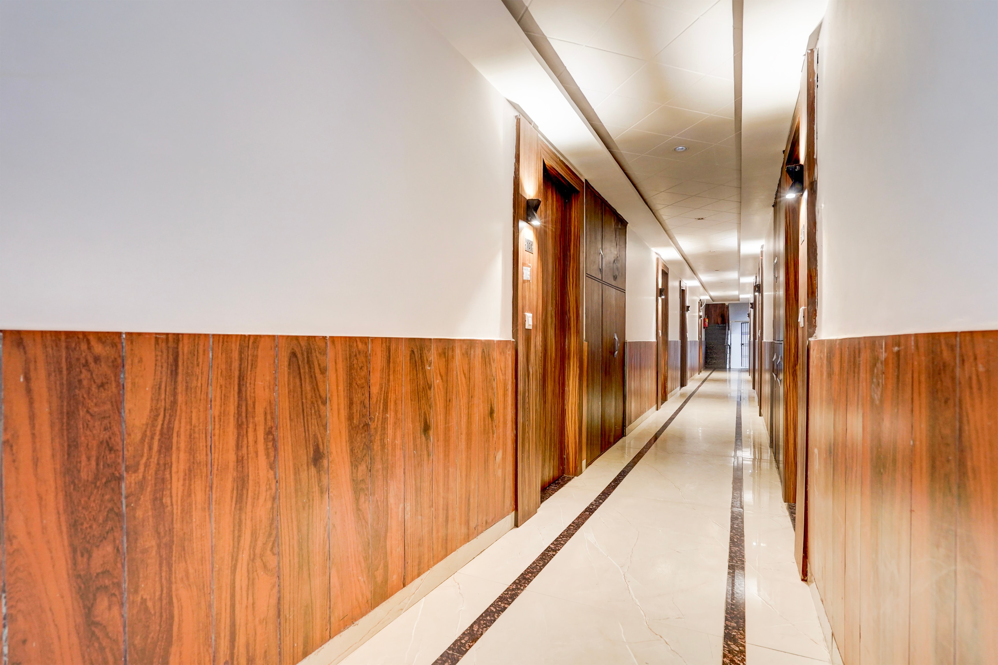 Super Townhouse Railway Road Katra Formerly The Amro — 4-Star Luxury Hotel in Katra, India