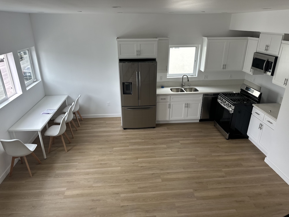 RoamHub Residences - photo 12