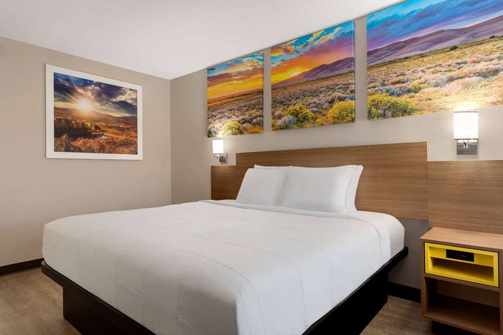 Days Inn by Wyndham Covington - photo 10