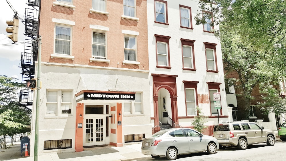 The Mt. Vernon Inn in Baltimore, United States