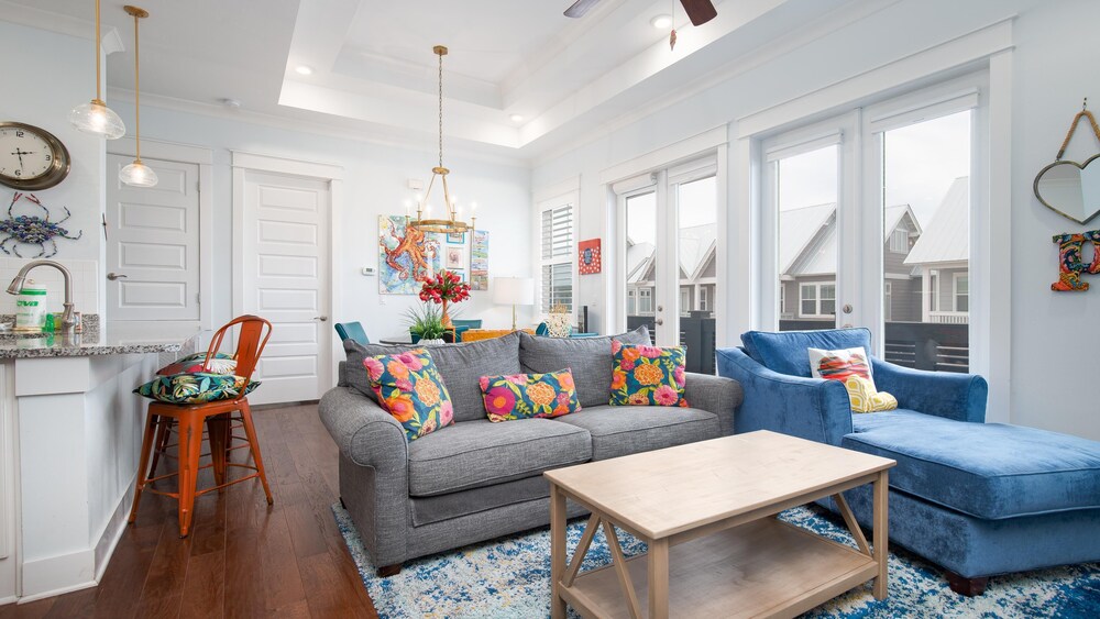 York Lane 70C — 4-Star Luxury Hotel in Panama City Beach, United States