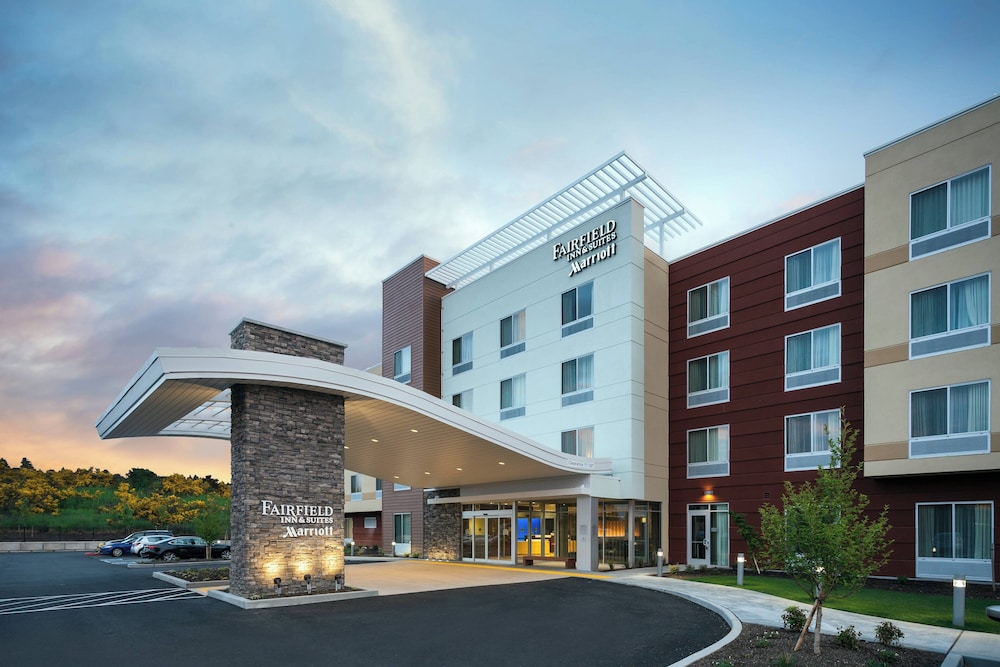 Fairfield Inn & Suites by Marriott Tacoma DuPont - photo 25