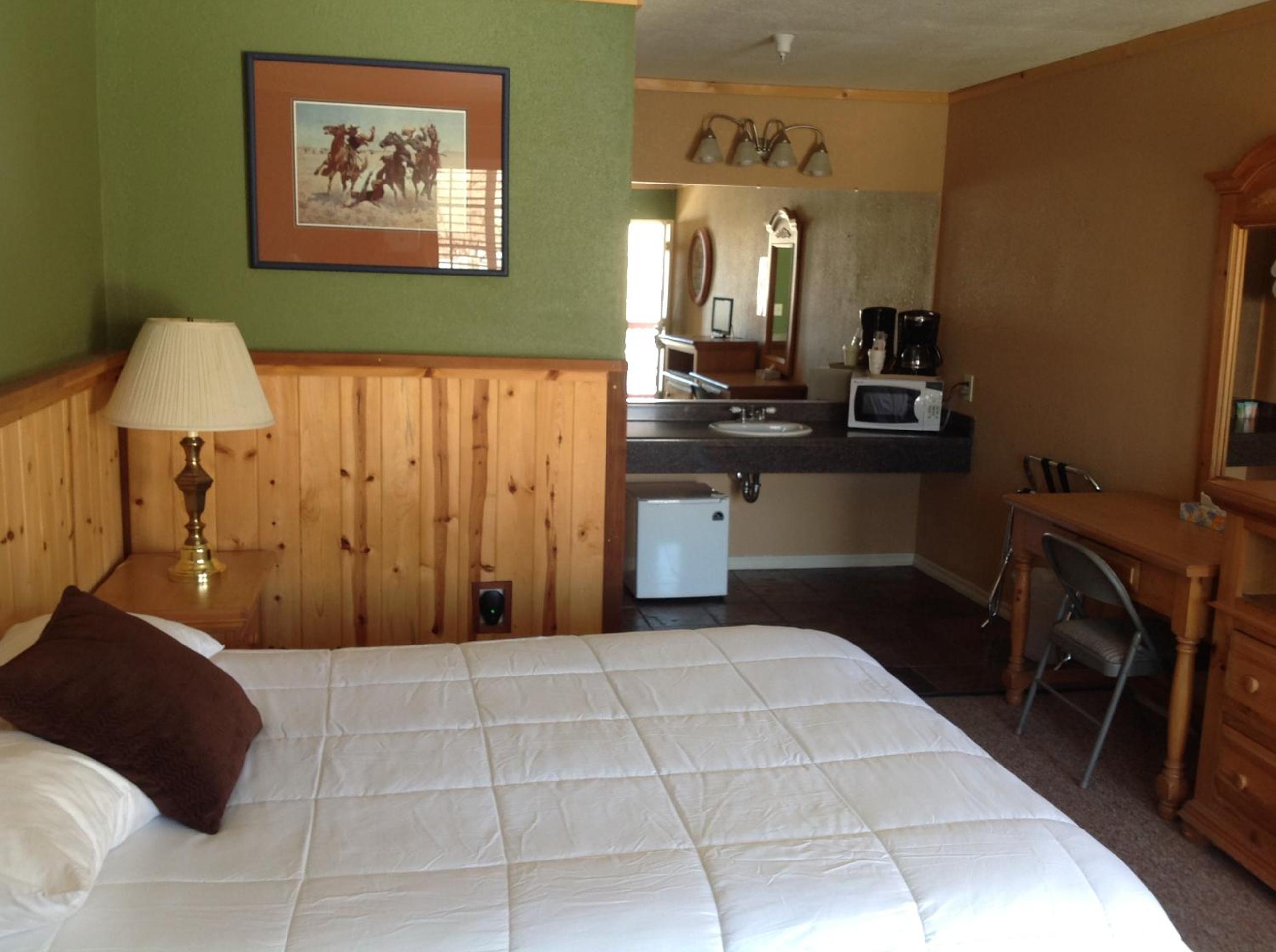 Whitney Portal Hostel And Hotel - photo 39