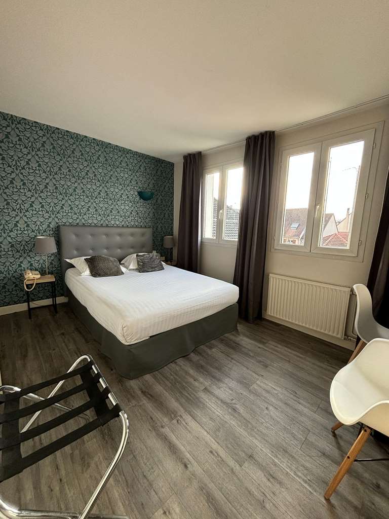 Hôtel De Troyes in Troyes, France