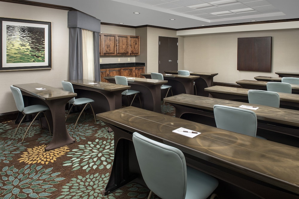 Staybridge Suites Greenville I 85 Woodruff Road by IHG - photo 32