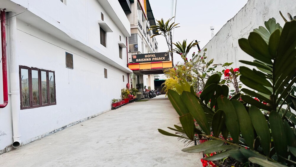 Hotel Krishna Palace - carbon neutral hotel in Dehra Dun