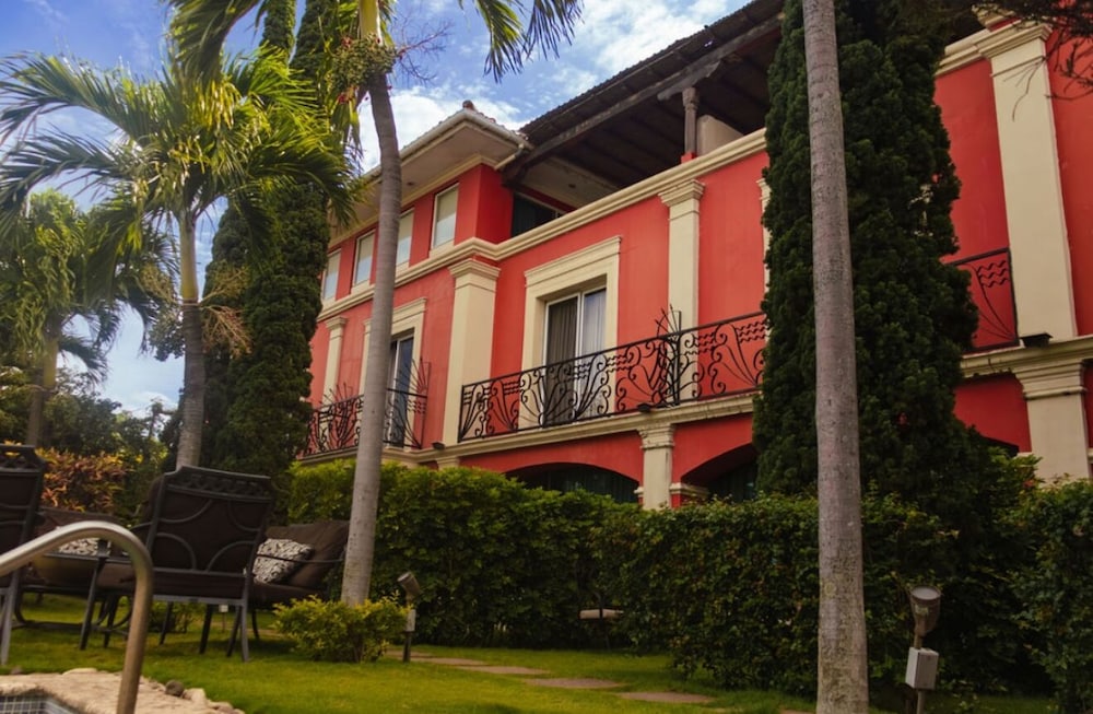 Altos de Fontana in Managua, Nicaragua