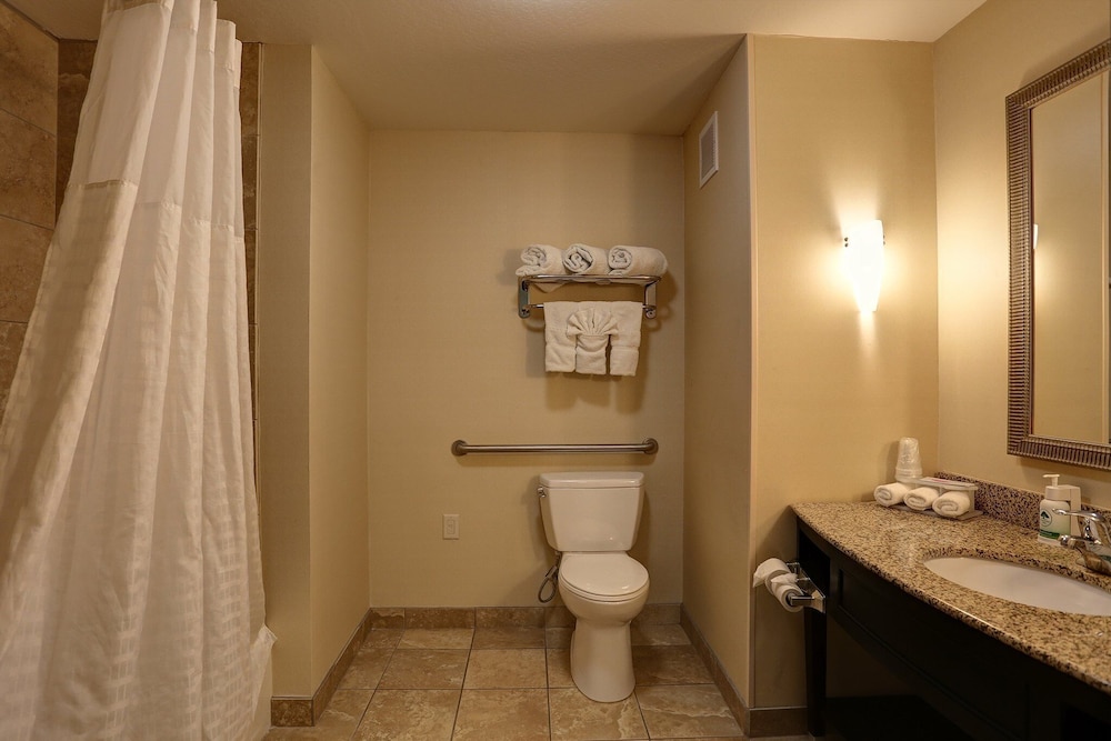 GreenTree Inn & Suites Florence - photo 17