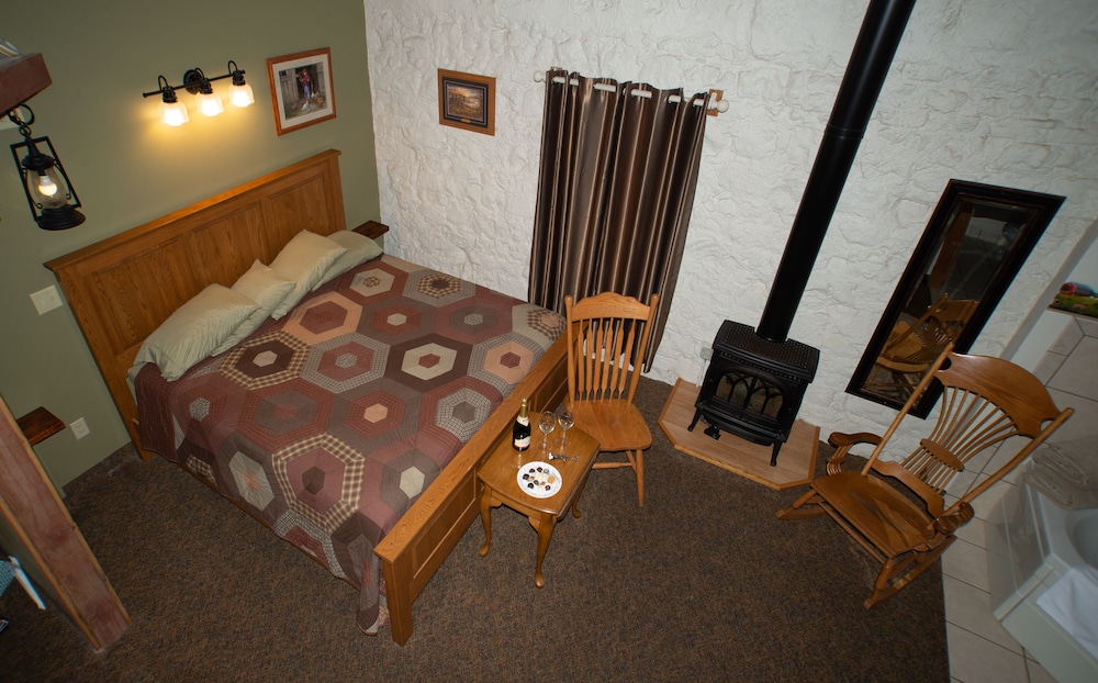 Stone Mill Hotel & Suites - photo 34