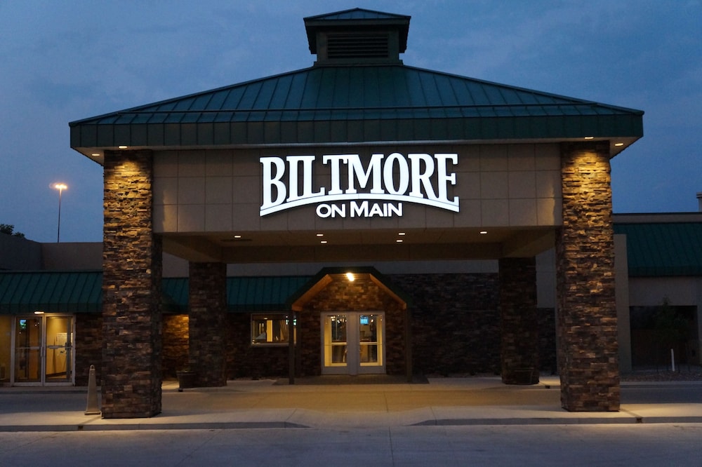 Biltmore Hotel Suites — Fargo