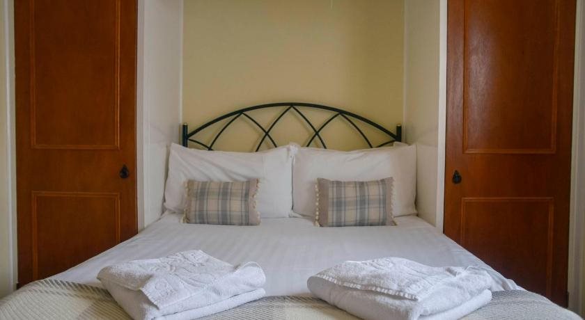 The Whitestonecliffe Inn