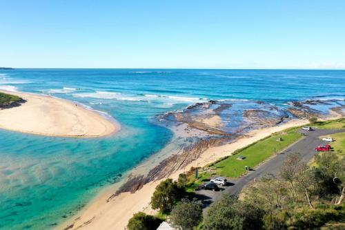 Break Away in Burrill Lake, Australia