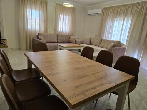 Flogita Dream — 4-Star Luxury Hotel in Nea Flogita, Greece