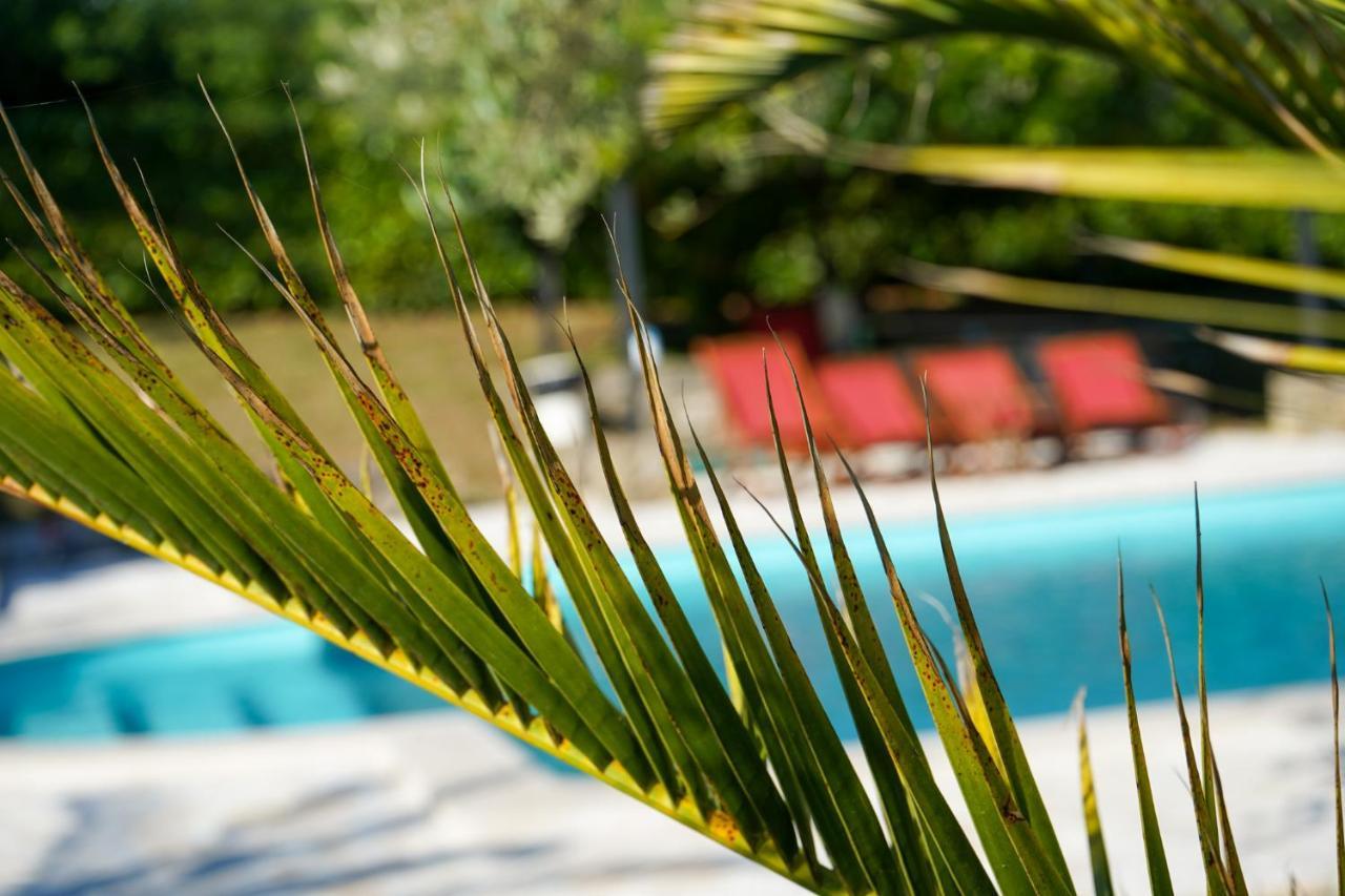 Villa Castelletto Parenzana — 4-Star Luxury Hotel in Motovun, Croatia